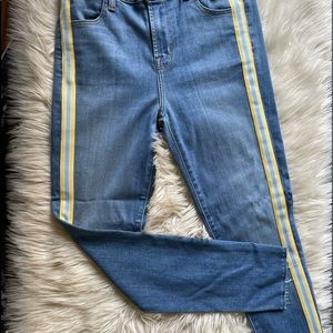 J Brand Alana Crop Jeans